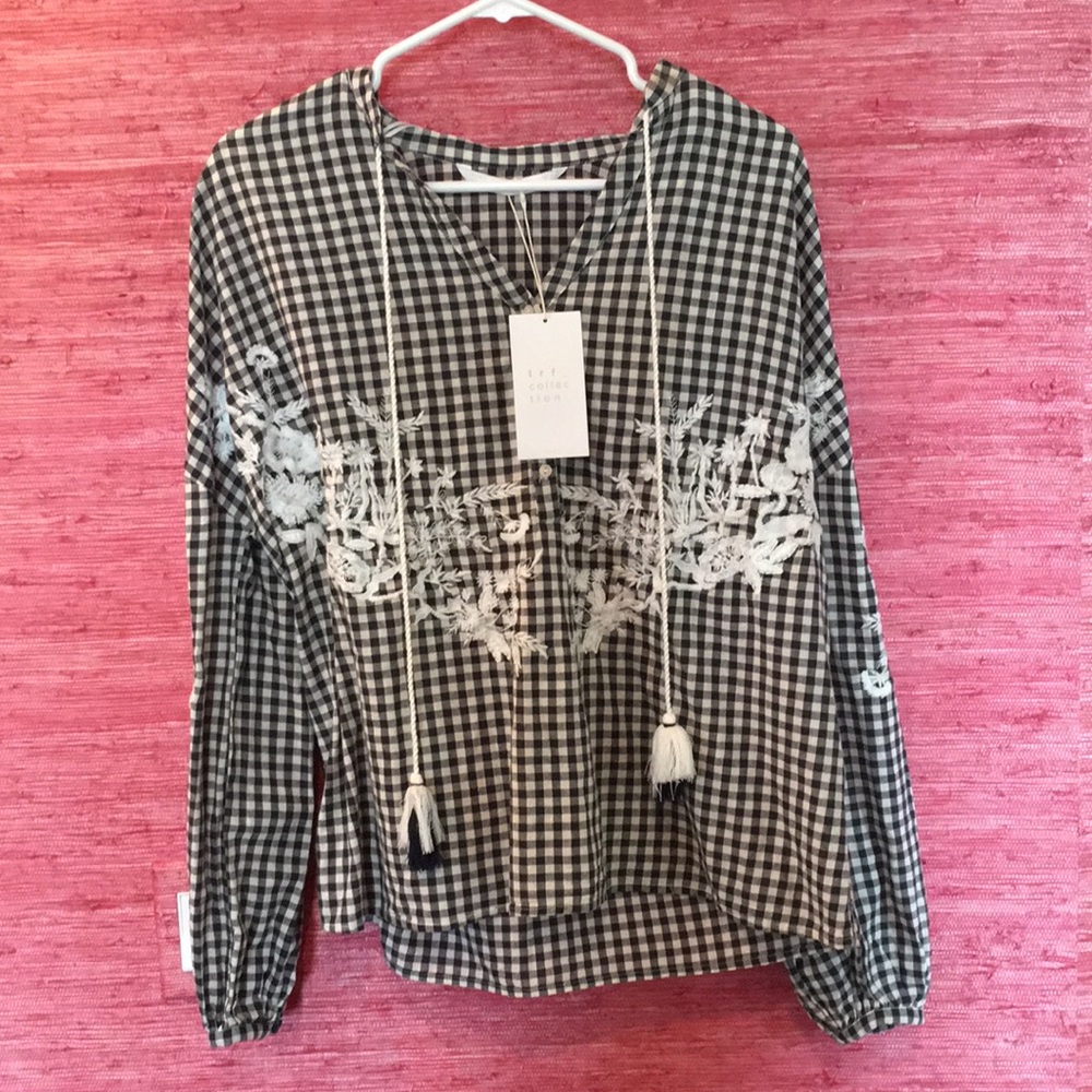 Long sleeve gingham Zara blouse
